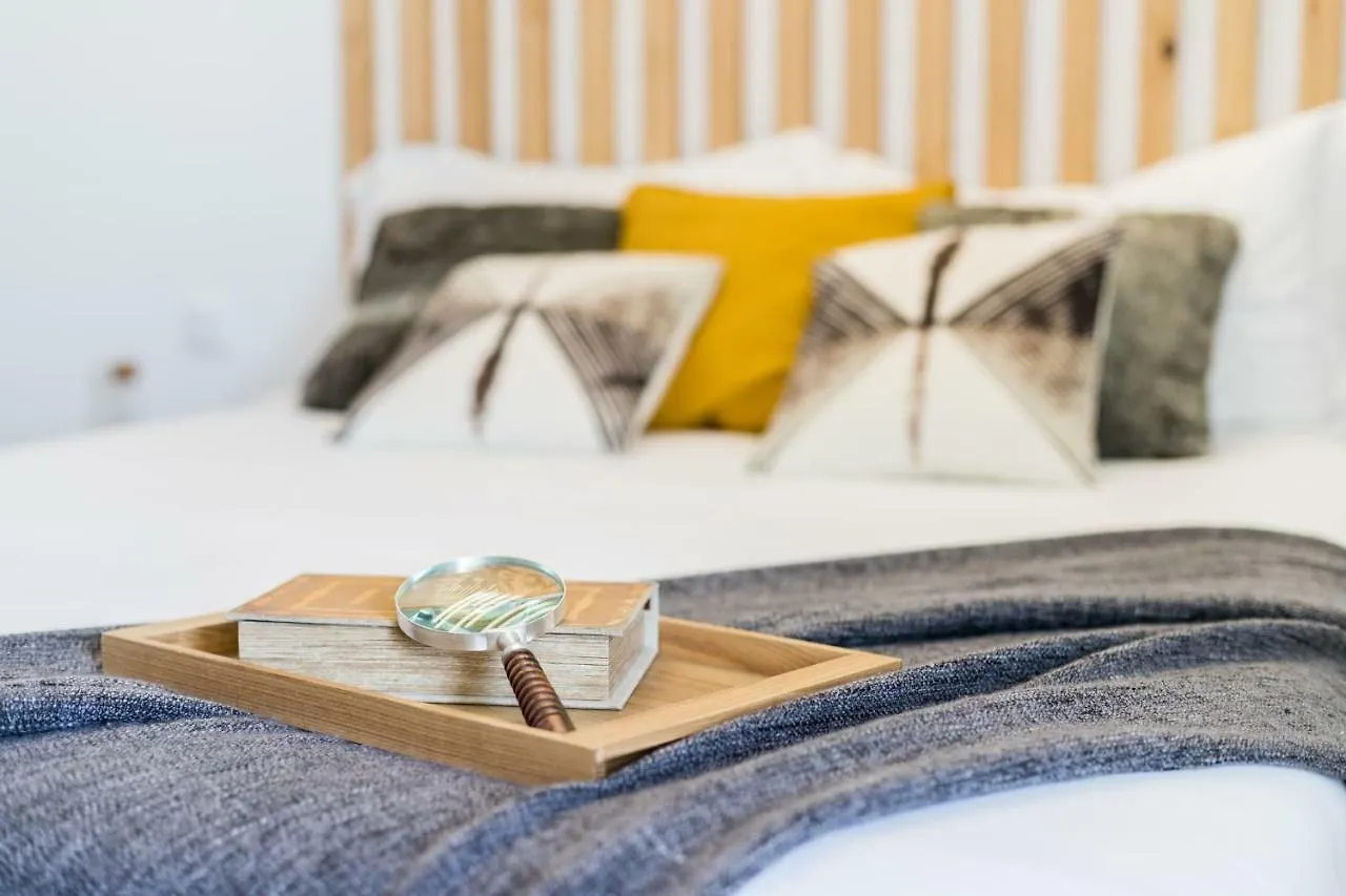 Lisbon Airport Suites Alojamento de Acomodação e Pequeno-almoço